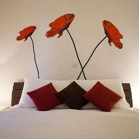 Apartments Mediterranea With Heated Pool Pisak Exterior photo